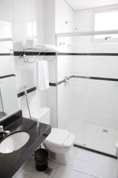 Serras Hotel Cuiabá Szoba fotó